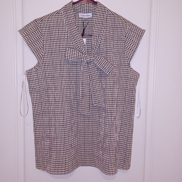 Calvin Klein NWT Black and Cream Checked  Capped Sleeves Womens shirt size S - Picture 2 of 9